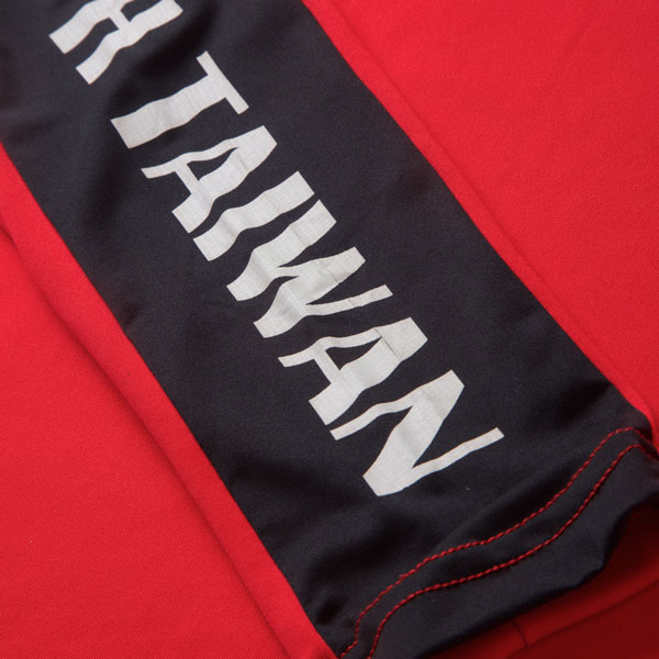 PERFORMANCE SHIRT
